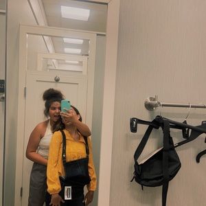 Meet your Posher, Allana